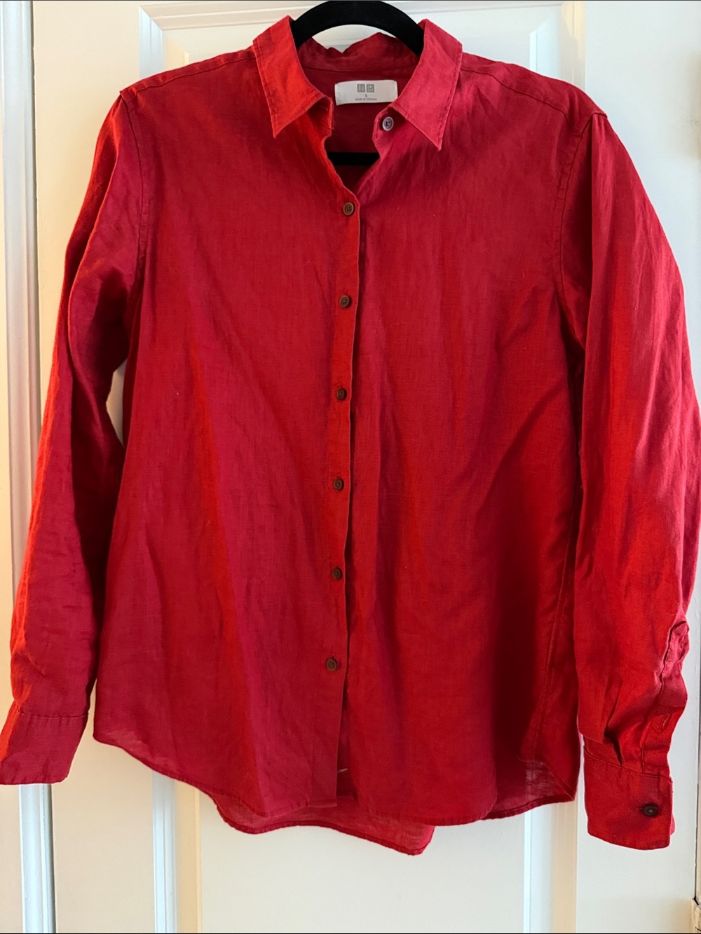 Uniqlo Red Long-Sleeve Premium Linen Shirt
